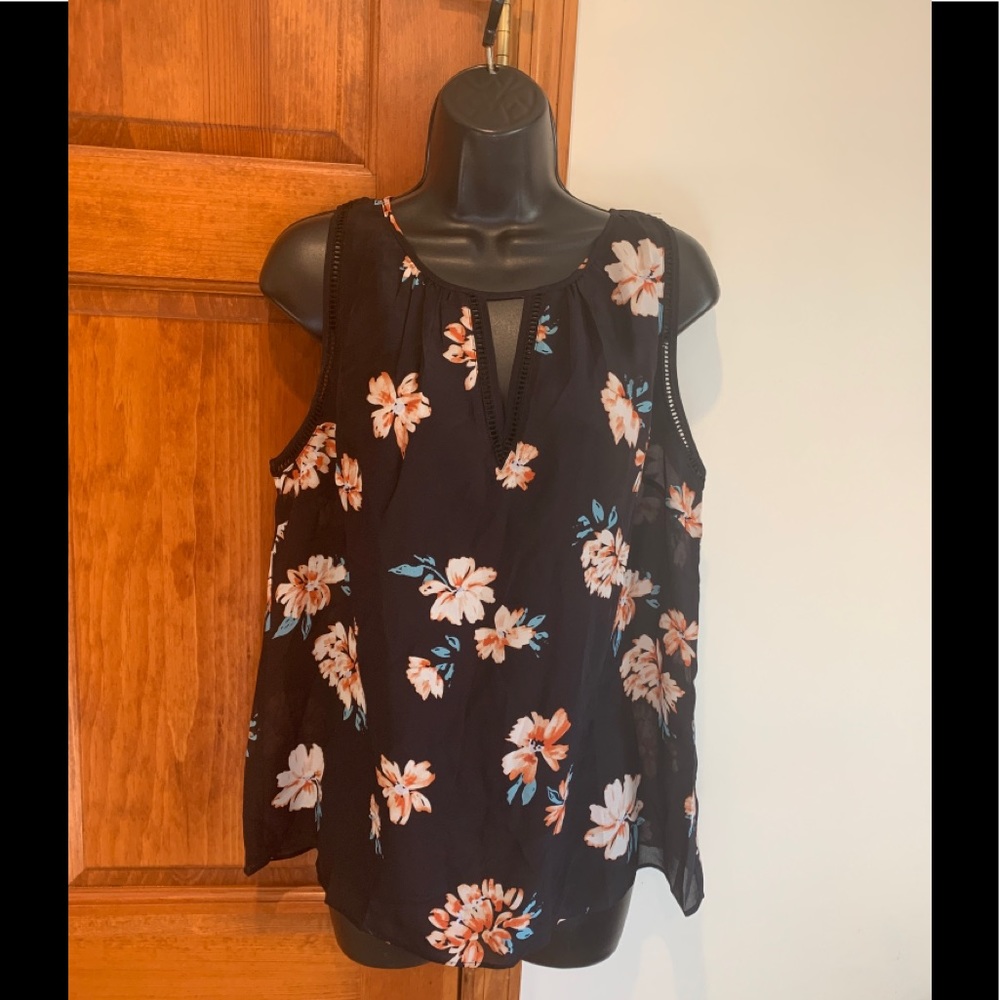 Anthropologie Greylin Sleeveless Top blouse silk Large Floral light black pink
